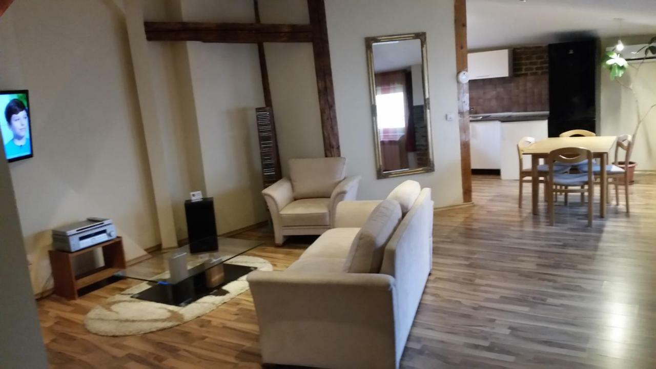 Apartament Apartament Central Oradea Zewnętrze zdjęcie